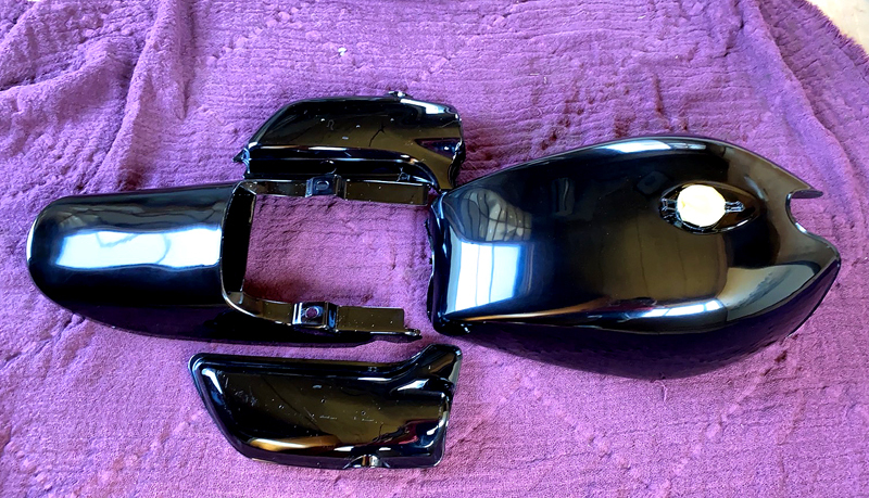 Z1 Z2 純正 内プレスタンク＆リプロサイドカバー テールカウル ソリッドブラック 外装4点セット 黒まめ スムージング岩城滉一仕様_4