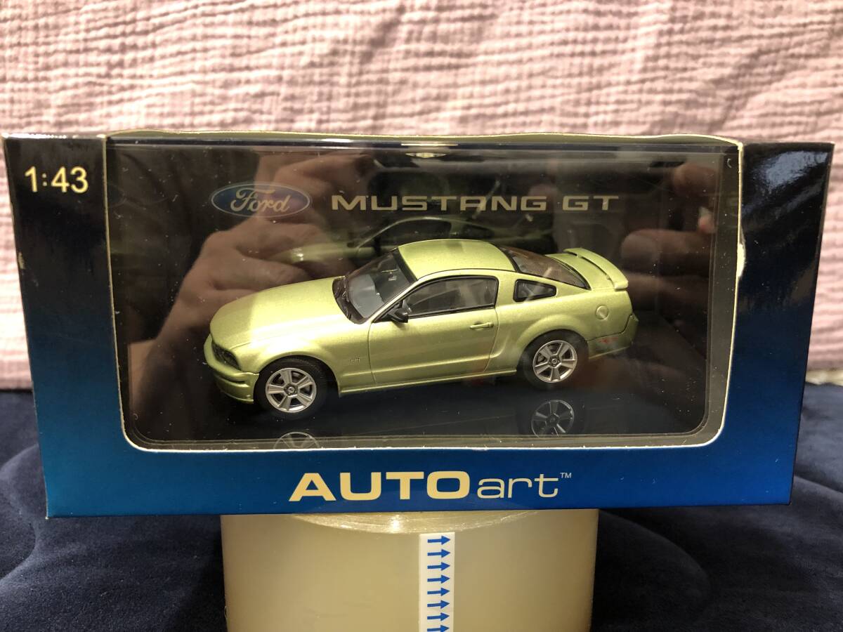 当時物！在庫品・AUTO art・1/43 フォードマスタング GT 2005 (ライムグリーン)・未開封品・現品限り！_1