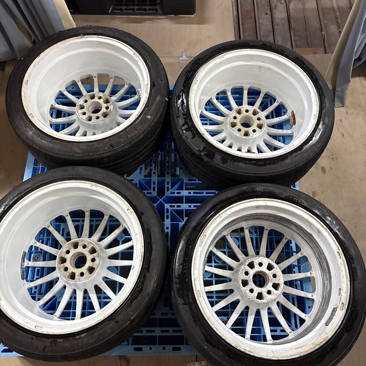 TA-259 激安 ホイール OZレーシング 17インチ 8J +35 PCD100 5H 215 