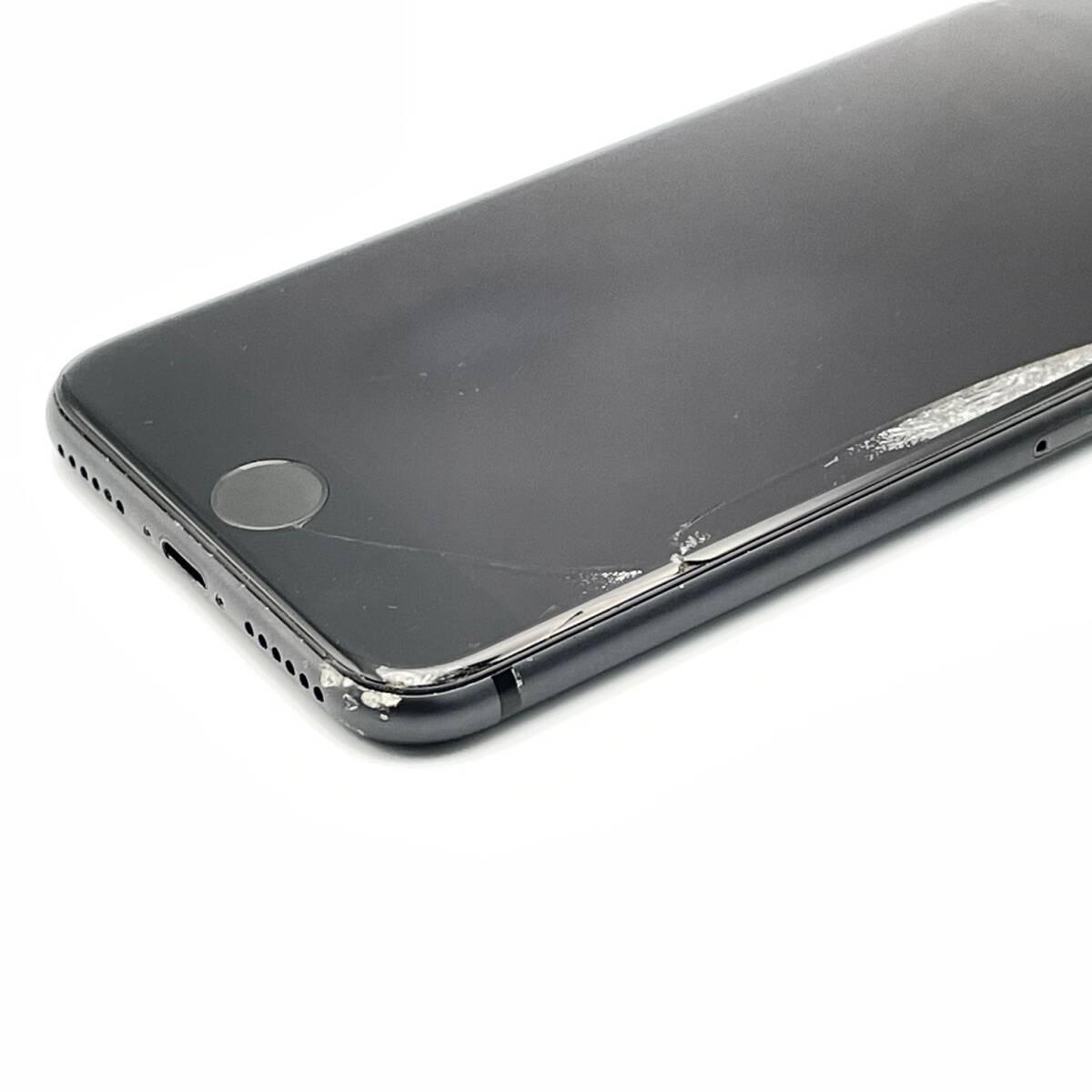 部品取り専用 ジャンク品 Apple アップル iPhone 8 64GB スペースグレイ SIMロック解除済み 1円 から 売り切り_4