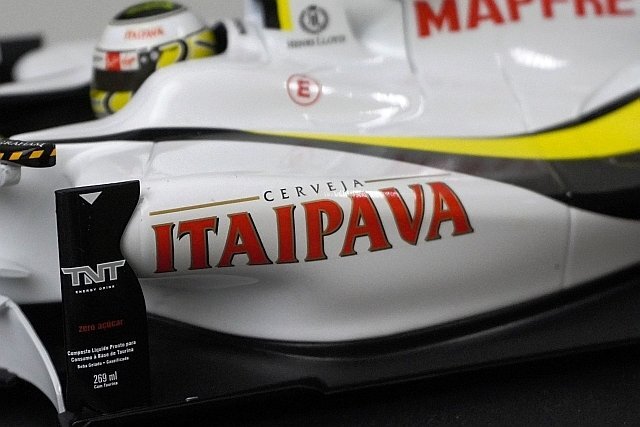 ミニチャンプス PMA 1/18 Brawn ブラウンGP BGP 001 J.バトン ブラジル