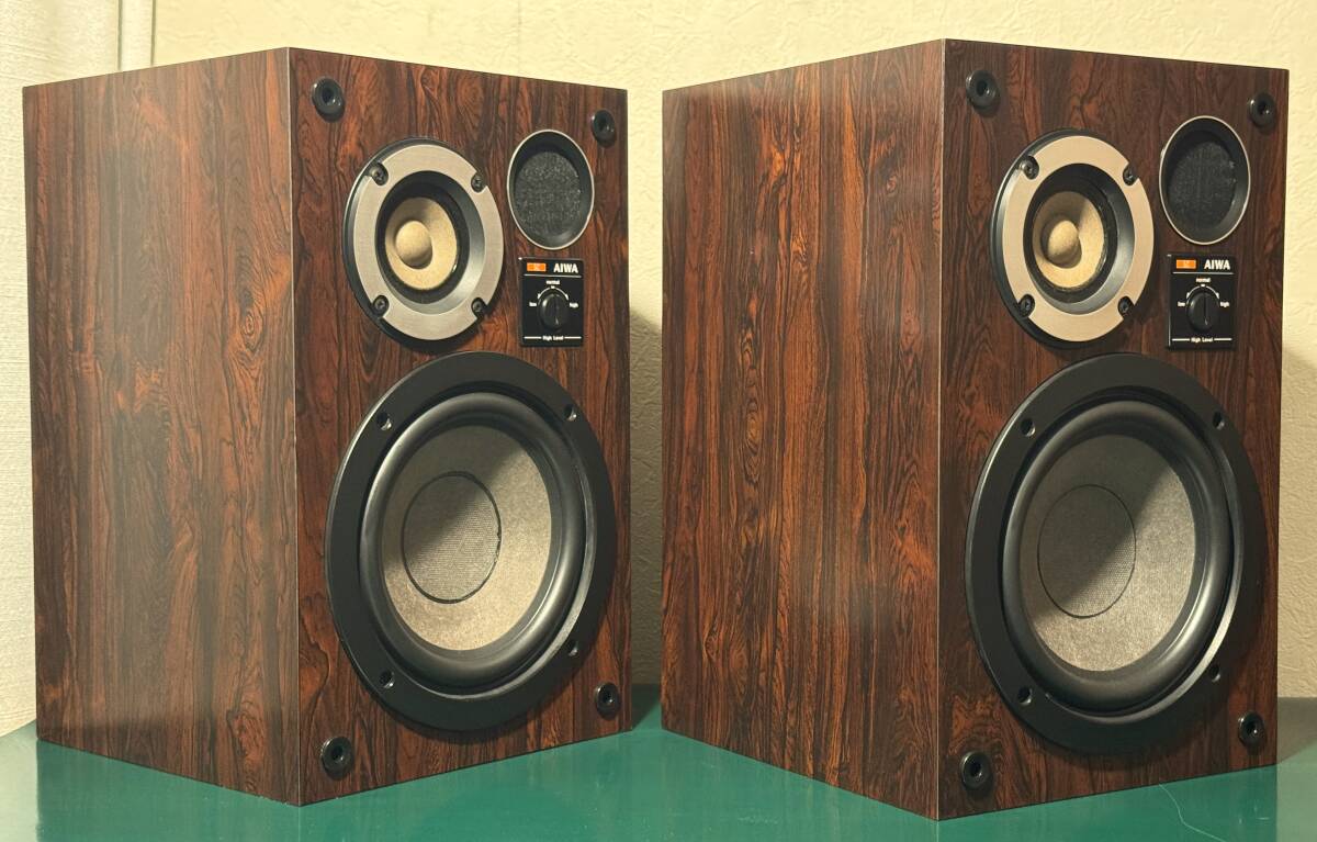 AIWA アイワ SC-61 2ウェイ・2スピーカー・バスレフ方式・低域:16cm