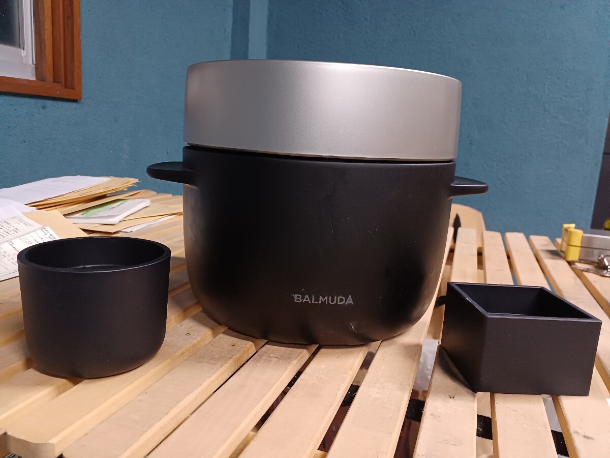 BALMUDA バルミューダ K03A-BK 電気炊飯器 ブラック 3合炊き 炊飯器　ジャー ゴハン Gohan The_2