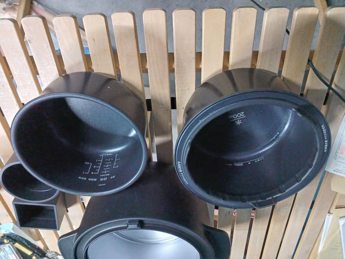 BALMUDA バルミューダ K03A-BK 電気炊飯器 ブラック 3合炊き 炊飯器　ジャー ゴハン Gohan The_8