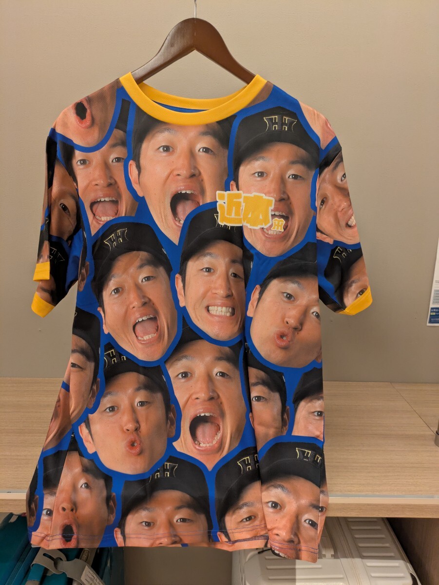 未使用品】2025年版 阪神タイガース シークレット 選手顔柄Tシャツ No