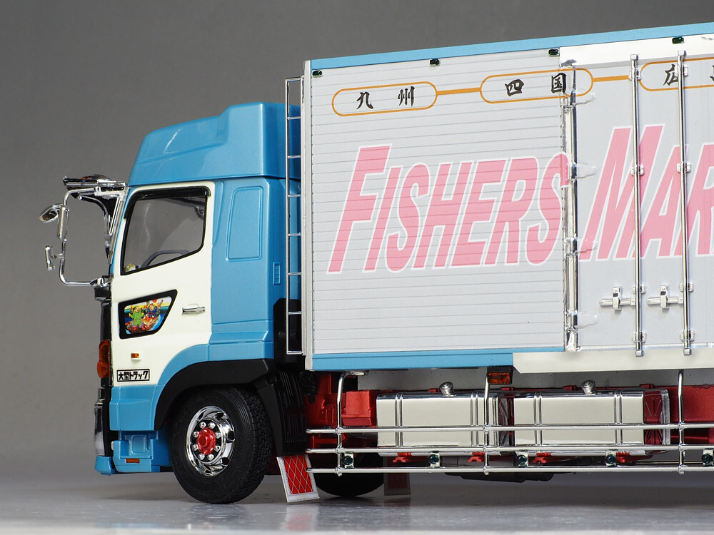 □アオシマ 1/32 日野 プロフィア デコトラ プラモデル 完成品
