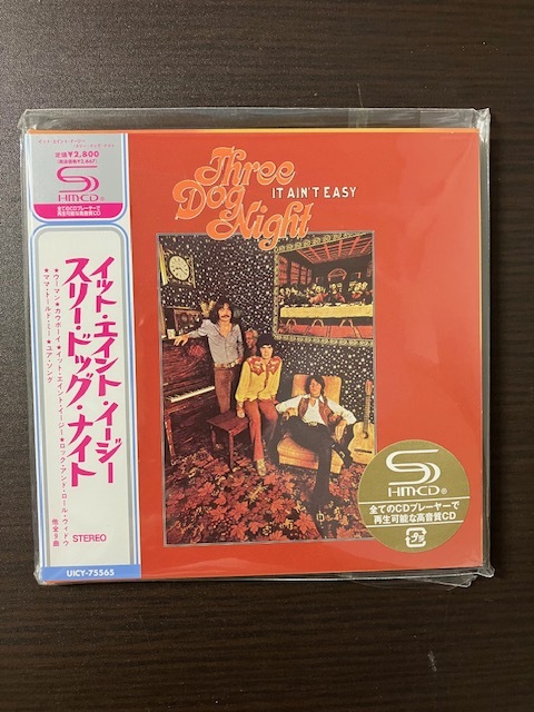 スリー·ドッグ·ナイト/ナチュラリー(SHM-CD 紙ジャケット) スリー・ドッグ・ナイト(THREE DOG NIGHT) / イット・エイント