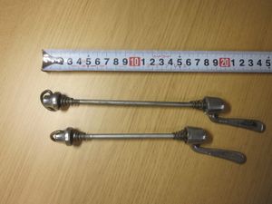 送料込☆DURA-ACEデュラエース☆クイックシャフト8速用☆前後USED