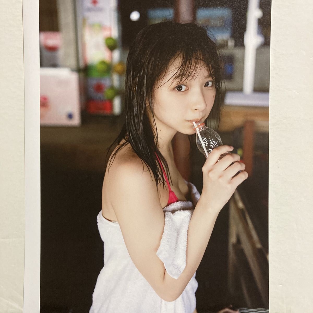 一ノ瀬瑠菜 150μ厚手ラミネート加工 6ページ 写真集 MOIS グラビア