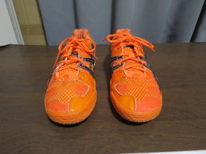 アシックス ハンドボールシューズ GELBLAST4 オレンジ/ブラック 26.5cm