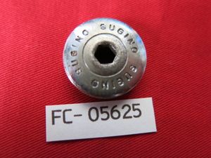 FC-05625　スギノ杉野　SUGINO クランクキャップ　鉄製　中古