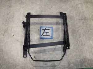 061225 フィット GD GD3 RAY-BOLT 助手席 シートレール レカロ GD1　［ D ］