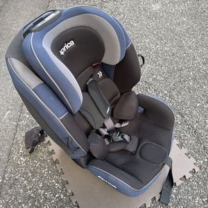 手渡し　チャイルドシート　aprica Form Fit AB