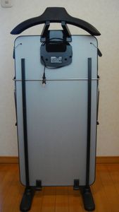 中古品　ズボンプレッサー　TOSHIBA　東芝　HIP-T35　動作確認済