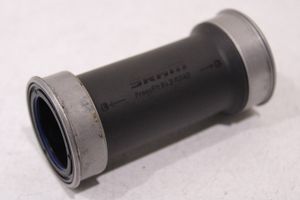 ●SRAM スラム PRESSFIT 86.5 BB ボトムブラケット DUB