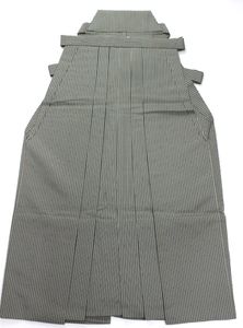 【人間国宝　甲田綏郎作】精好仙台平　正絹馬乗り袴　紐下：81cm　e-207