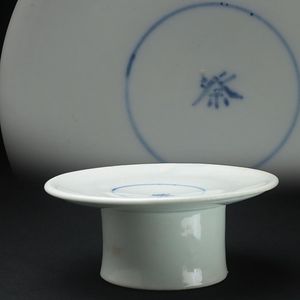 李朝 皿の値段と価格推移は？｜96件の売買データから李朝 皿の価値が