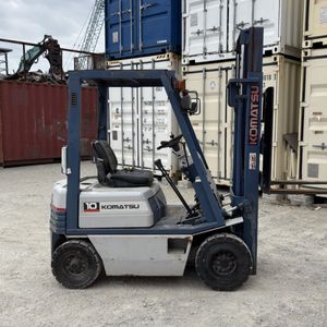 コマツ　フォークリフト車体　FG10-15　1ｔ １トン ガソリン車　ソーラーパネル付き