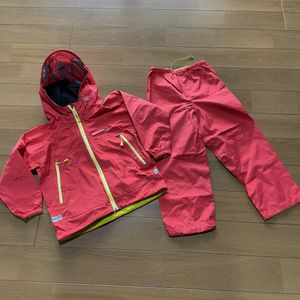 O-6　モンベル　サイズ 110！　止水ZIP ナイロン JKT/パーカー 上下セット