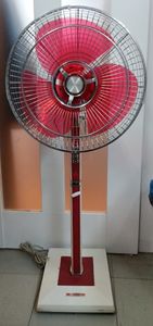 日立 扇風機 レトロのYahoo!オークション(旧ヤフオク!)の相場・価格を