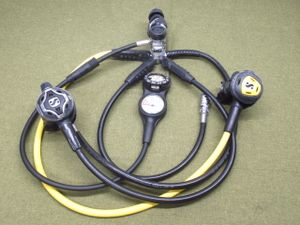 SCUBAPRO スキューバプロ レギュレーター MK25 S600 オクトパス AQUALUNG アクアラング