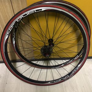 ピナレロ MOST WILDCAT ホイール前後セット