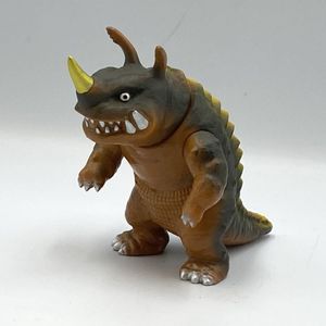 ネロンガ ソフビのYahoo!オークション(旧ヤフオク!)の相場・価格を見る