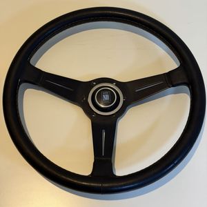 ナルディステアリングの値段と価格推移は？｜147件の売買データから