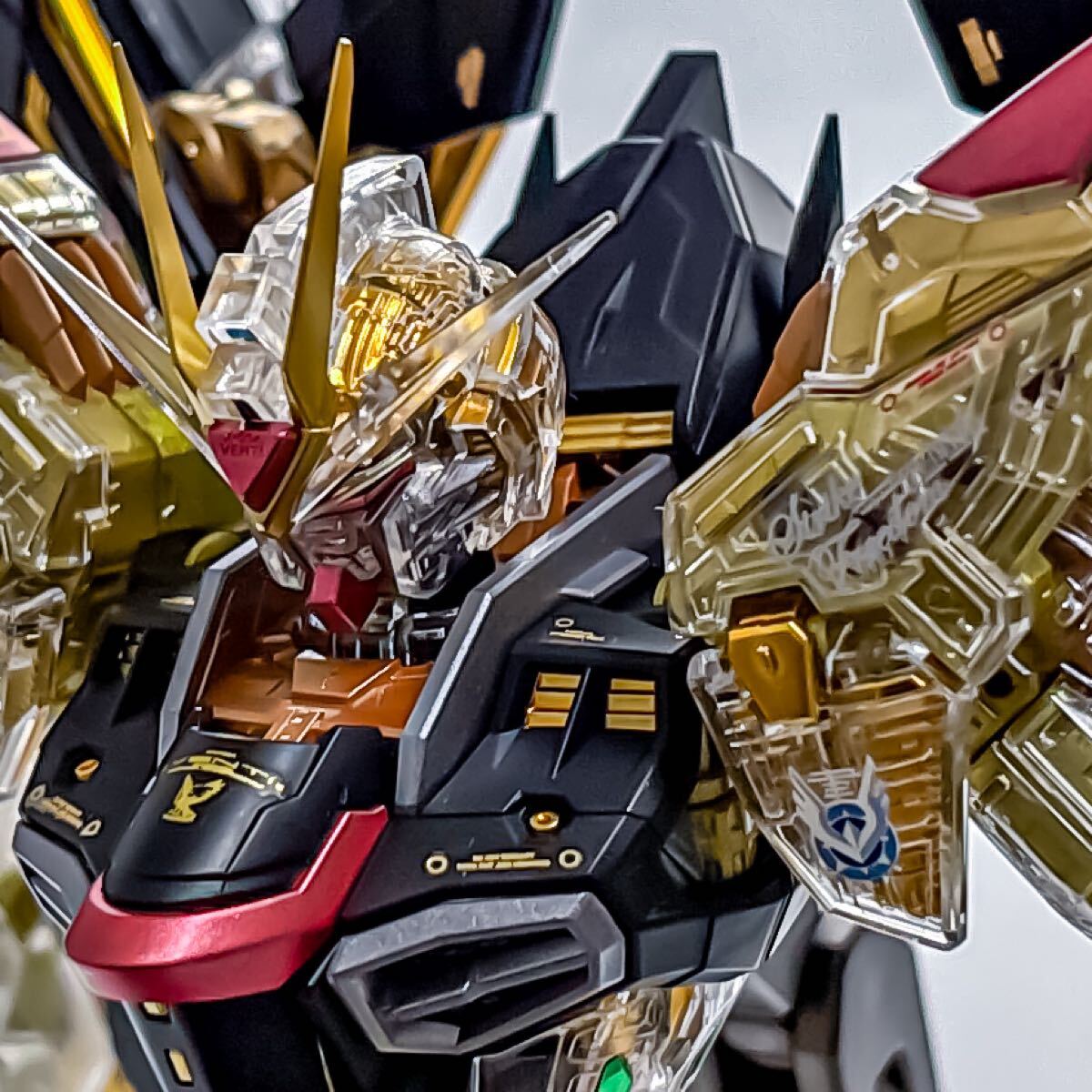 MGEX ストライクフリーダムガンダム メカニカルクリア 塗装 完成品