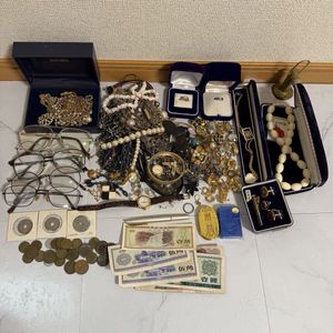 遺品整理のYahoo!オークション(旧ヤフオク!)の相場・価格を見る｜Yahoo