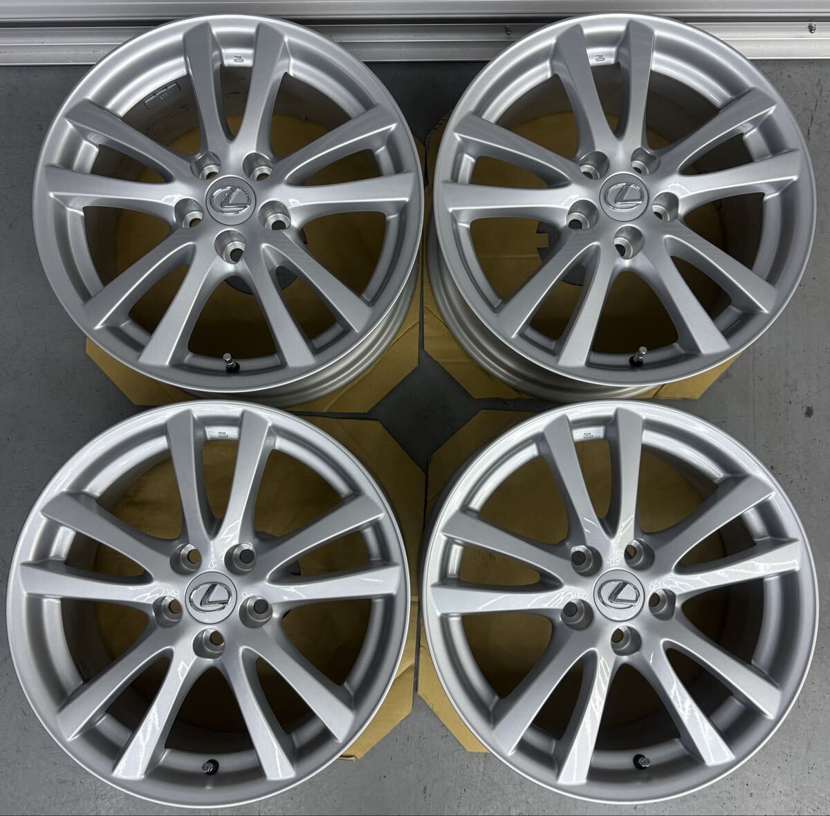 マークX G's 　純正ホイール　2本 マークX G s 純正 ホイールの値段と価格推移は？｜18件の売買データ