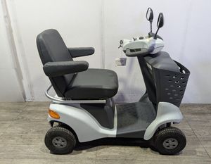スズキセニアカーの値段と価格推移は？｜72件の売買データからスズキ