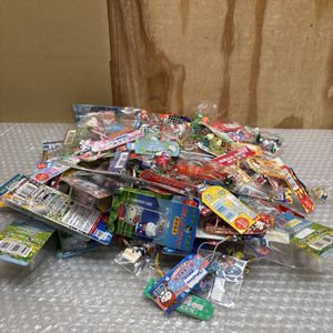 ご当地キティの値段と価格推移は？｜679件の売買データからご当地