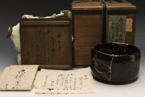 長次郎の値段と価格推移は？｜142件の売買データから長次郎の価値が