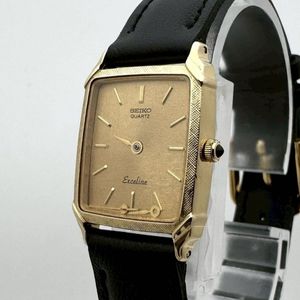 エクセリーヌ ゴールドの値段と価格推移は？｜695件の売買データから