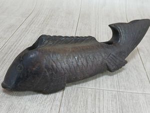 囲炉裏 自在鉤 魚の値段と価格推移は？｜10件の売買データから囲炉裏