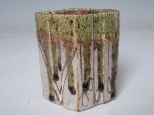 織部 向付のYahoo!オークション(旧ヤフオク!)の相場・価格を見る