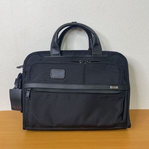 TUMI 3WAYのYahoo!オークション(旧ヤフオク!)の相場・価格を見る
