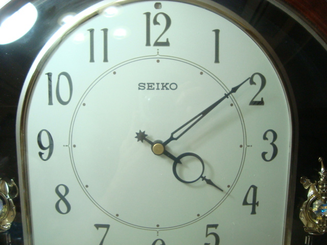 SEIKO セイコー☆掛け時計 からくりメロディ時計 ZigZag AM625B