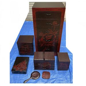 箪笥 鎌倉彫の値段と価格推移は？｜18件の売買データから箪笥 鎌倉彫の