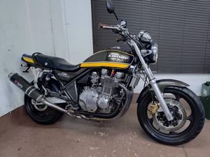 ゼファー 1100 マフラーのYahoo!オークション(旧ヤフオク!)の相場