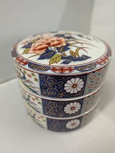柴田陶器の値段と価格推移は？｜5件の売買データから柴田陶器の価値が