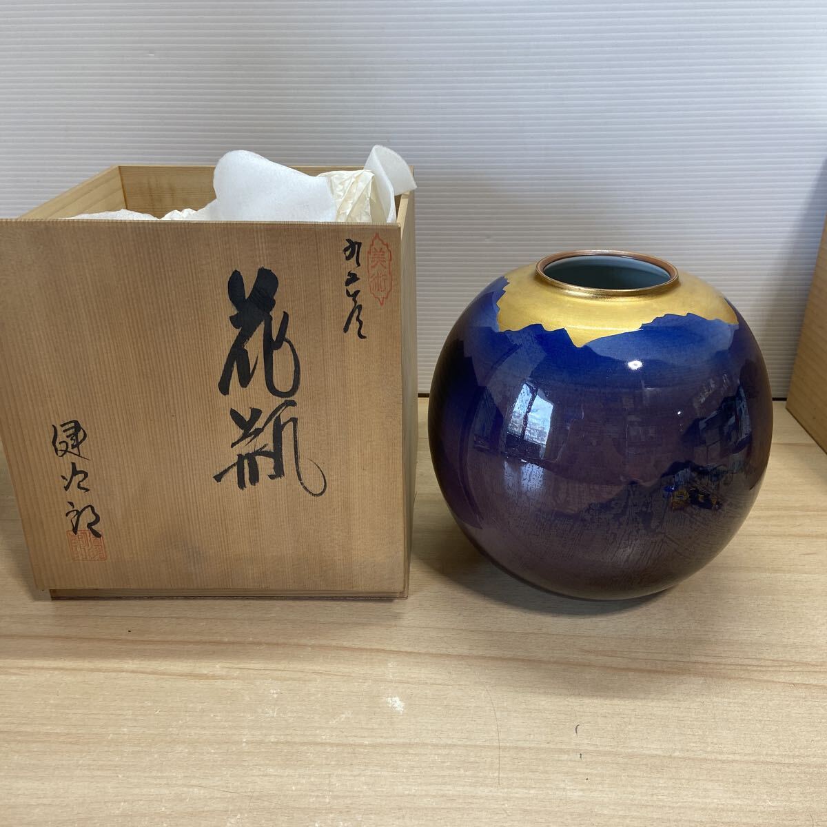 【花瓶12】九谷焼　円窓花鳥　8号　大田健次郎 九谷焼 花瓶 健次郎の値段と価格推移は？｜8件の売買データから九谷焼