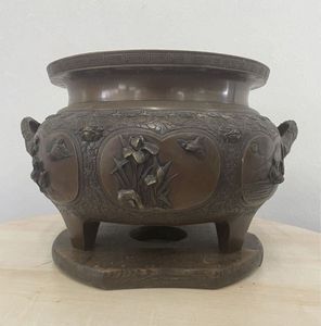 火鉢、唐銅古美術、五徳付 宣徳火鉢の値段と価格推移は？｜6件の売買データから宣徳火鉢の価値が