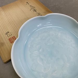塚本快示 青白磁の値段と価格推移は？｜22件の売買データから塚本快示