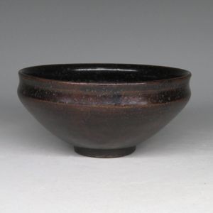 李朝 黒釉の値段と価格推移は？｜10件の売買データから李朝 黒釉の価値