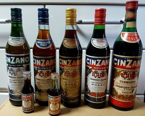 チンザノの値段と価格推移は？｜11件の売買データからチンザノの価値が