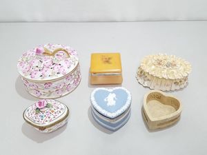 ドマン 陶器の値段と価格推移は？｜15件の売買データからドマン 陶器の