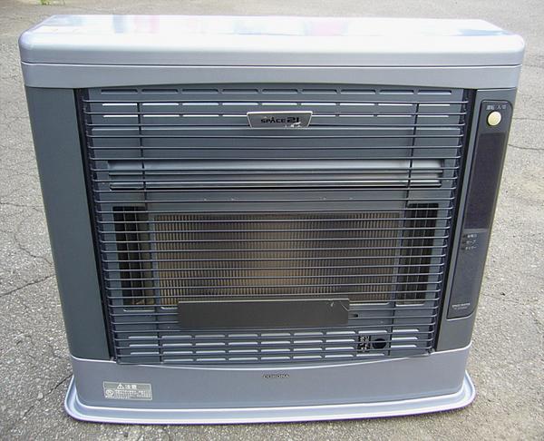 ☆CORONA コロナ FF式石油ストーブ【FF-GX68K5】04年製USED品☆(石油 