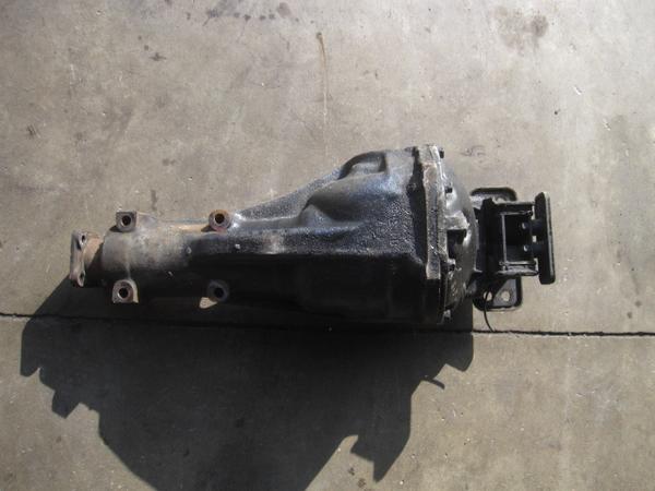 ⑤ HZ31/Z31 300ZX逆輸入 前期 純正Rリヤ/リアデフ38311-P9000(デフ